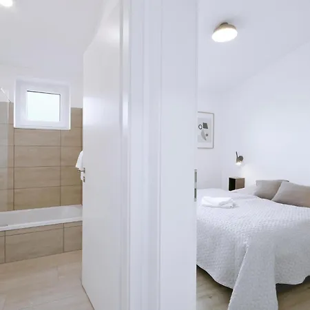 3 Bedroom Beautiful In Lembruch-duemmer Lembruch