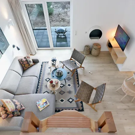 3 Bedroom Beautiful In Lembruch-duemmer